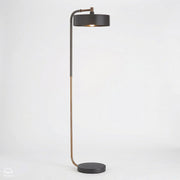 Aaron – lampa podłogowa łukowa, czarny marmur i skóra