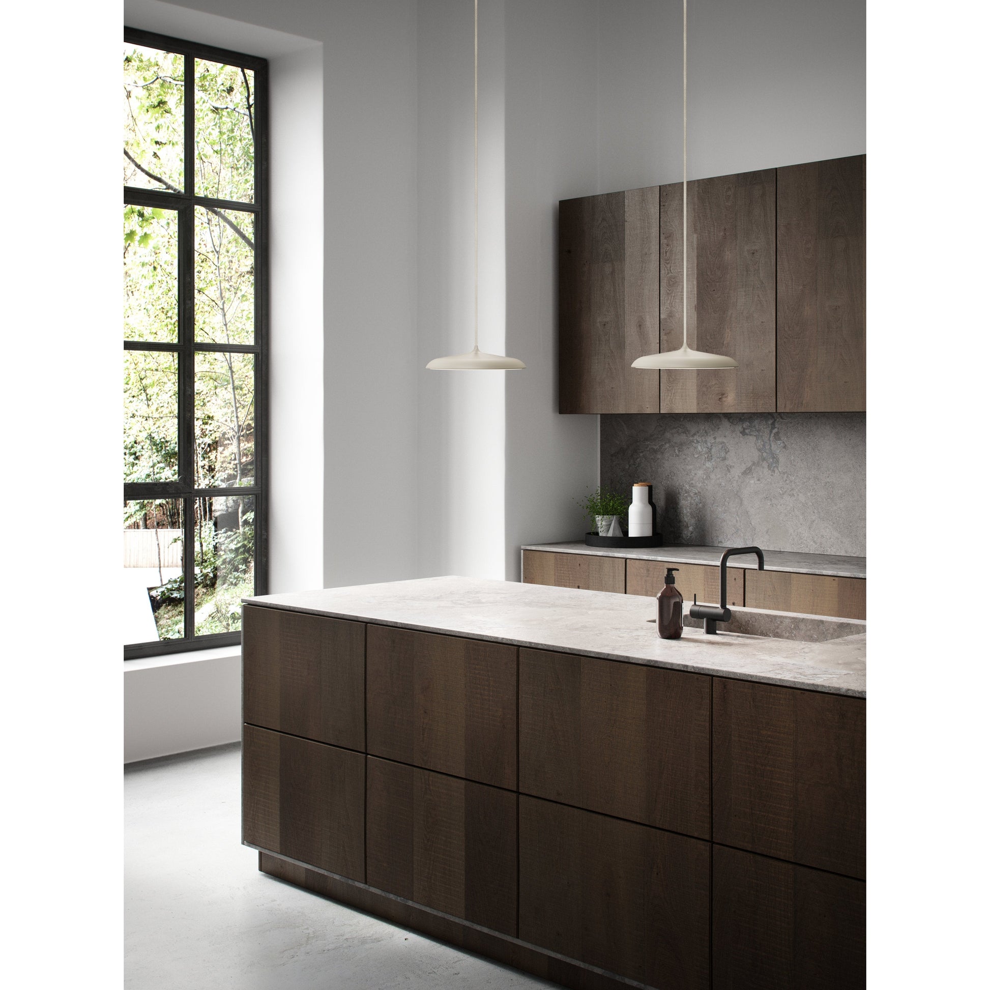 Artist 25 | Pendant | Beige, Design For The People - ePlafoniera