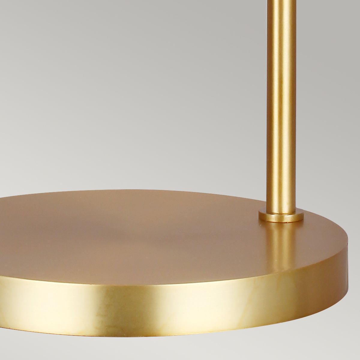 Biała metalowa lampa stojąca, biurkowa do salonu sypialni, 1xE27 Feiss (Joan)