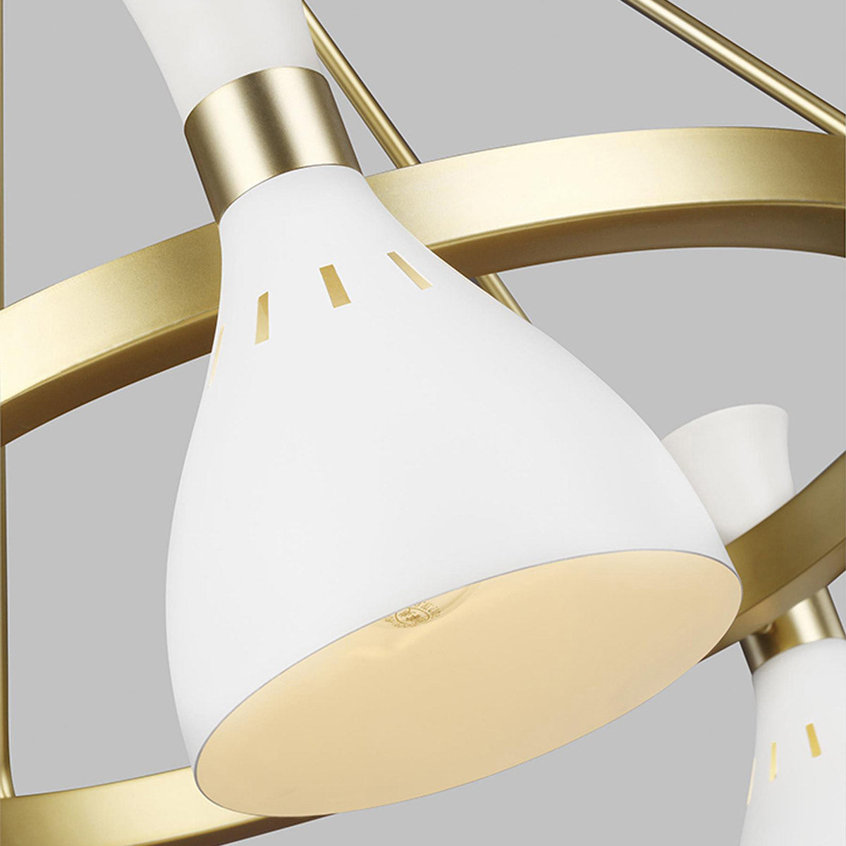 Biała metalowa lampa wisząca, żyrandol do wysokich pomieszczeń, 5xE27 Feiss (Joan)