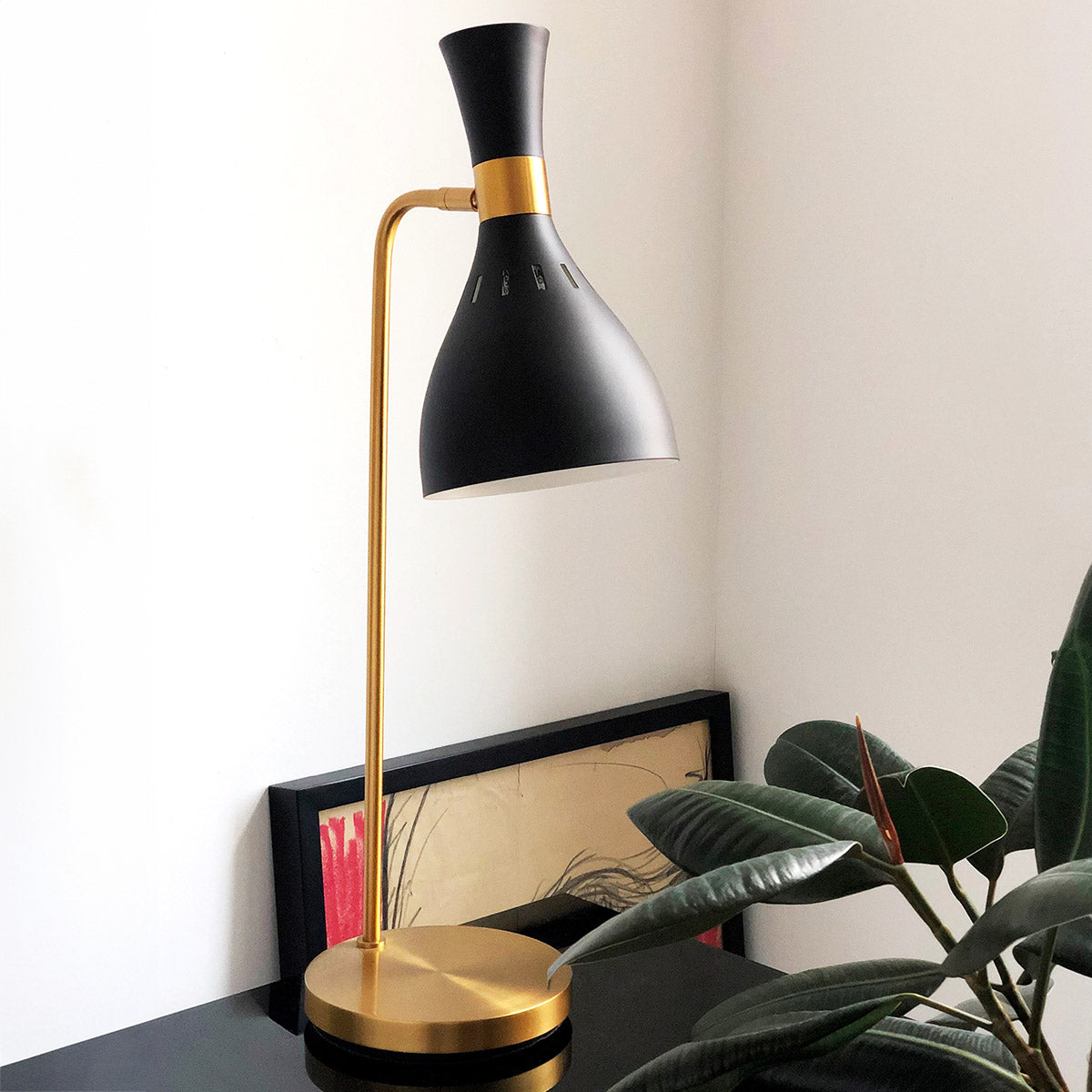 Czarna metalowa lampa stojąca, biurkowa do salonu sypialni, 1xE27 Feiss (Joan)