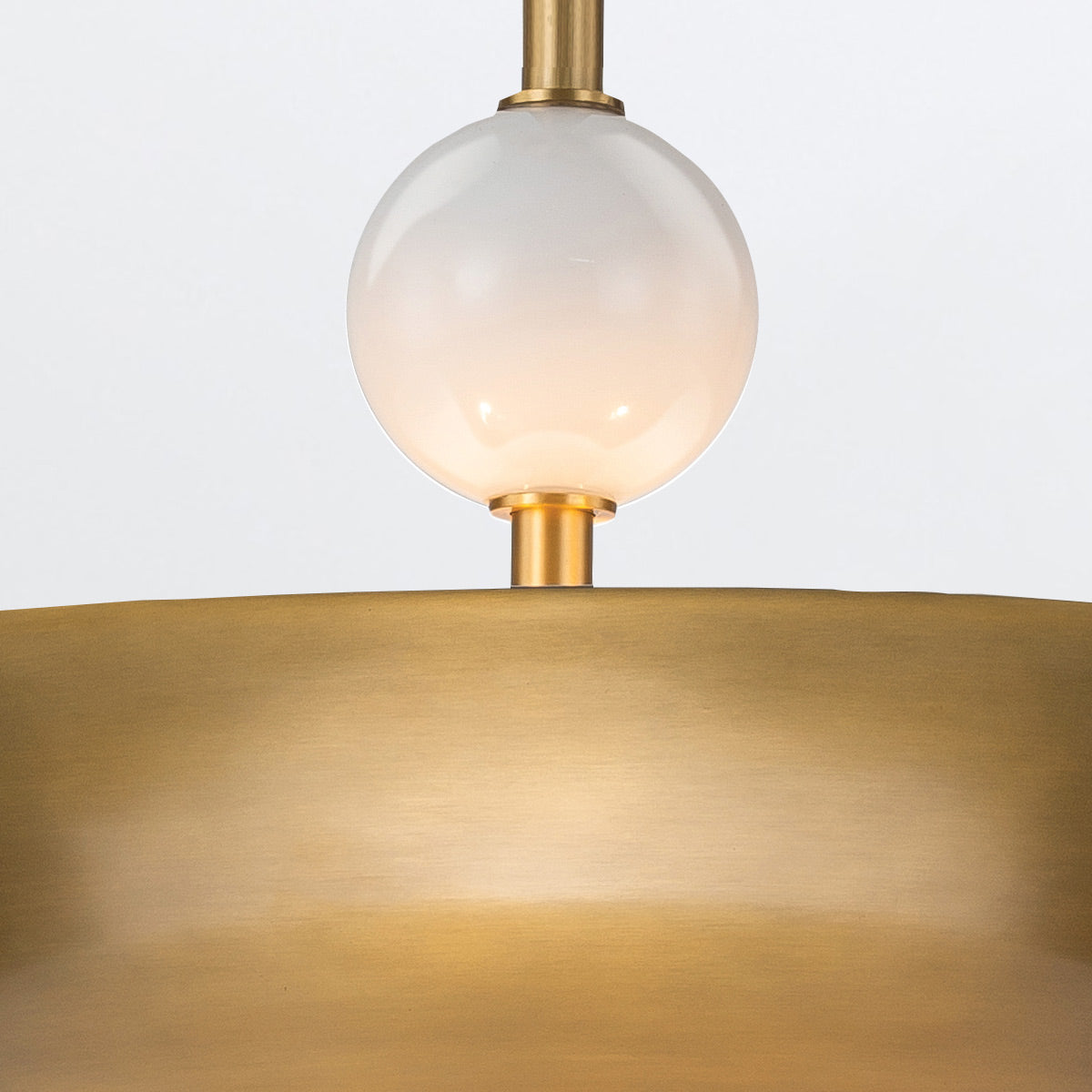 Duża lampa wisząca Saucer - 4 źródła światła - Postarzany mosiądz, Quintiesse - ePlafoniera.pl
