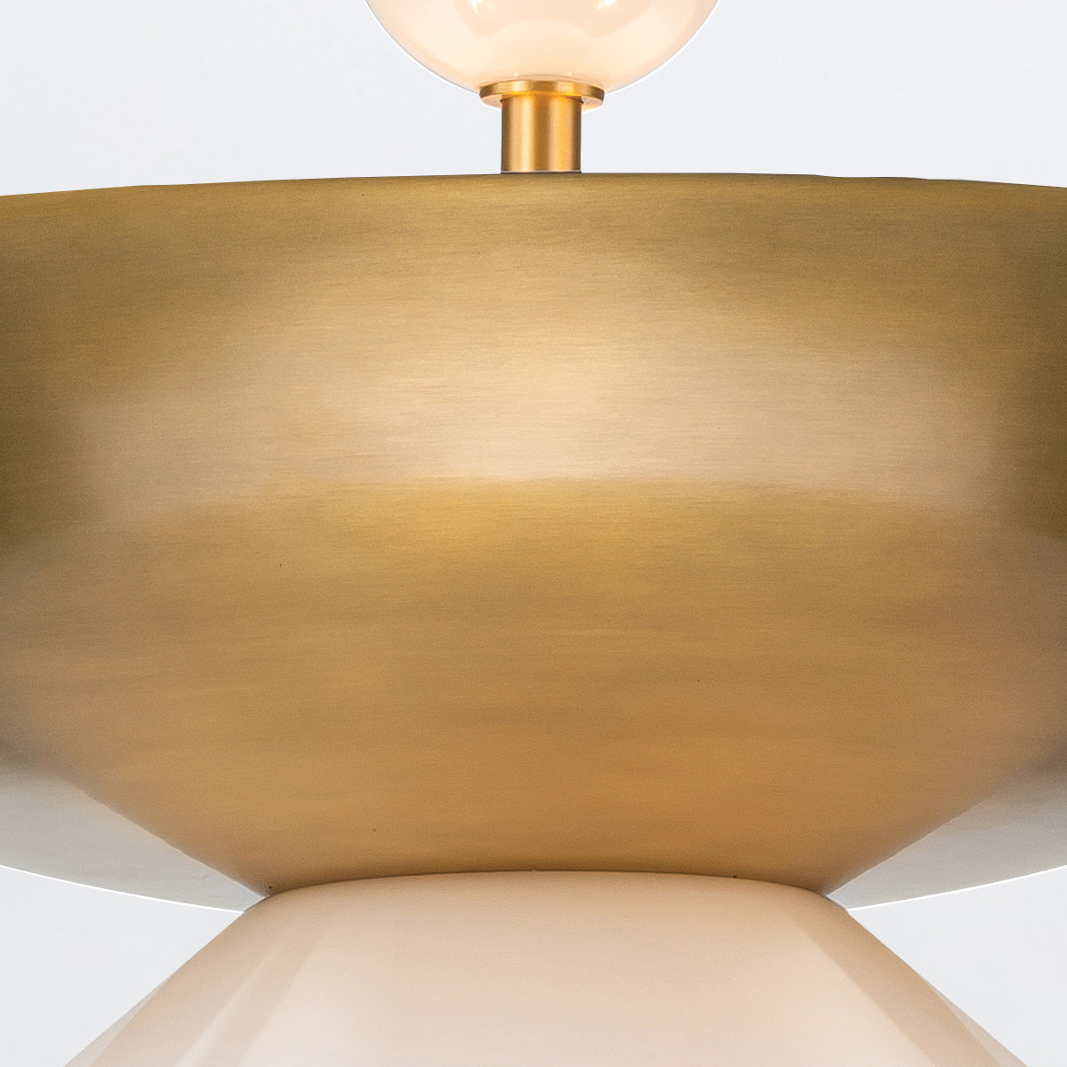 Duża lampa wisząca Saucer - 4 źródła światła - Postarzany mosiądz, Quintiesse - ePlafoniera.pl