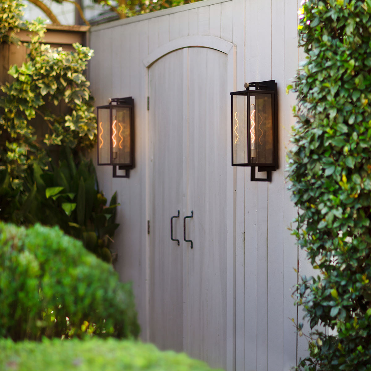 Duża latarnia naścienna Catalina - 1 źródło światła - Czarny, oksydowany brąz, Hinkley - ePlafoniera.pl