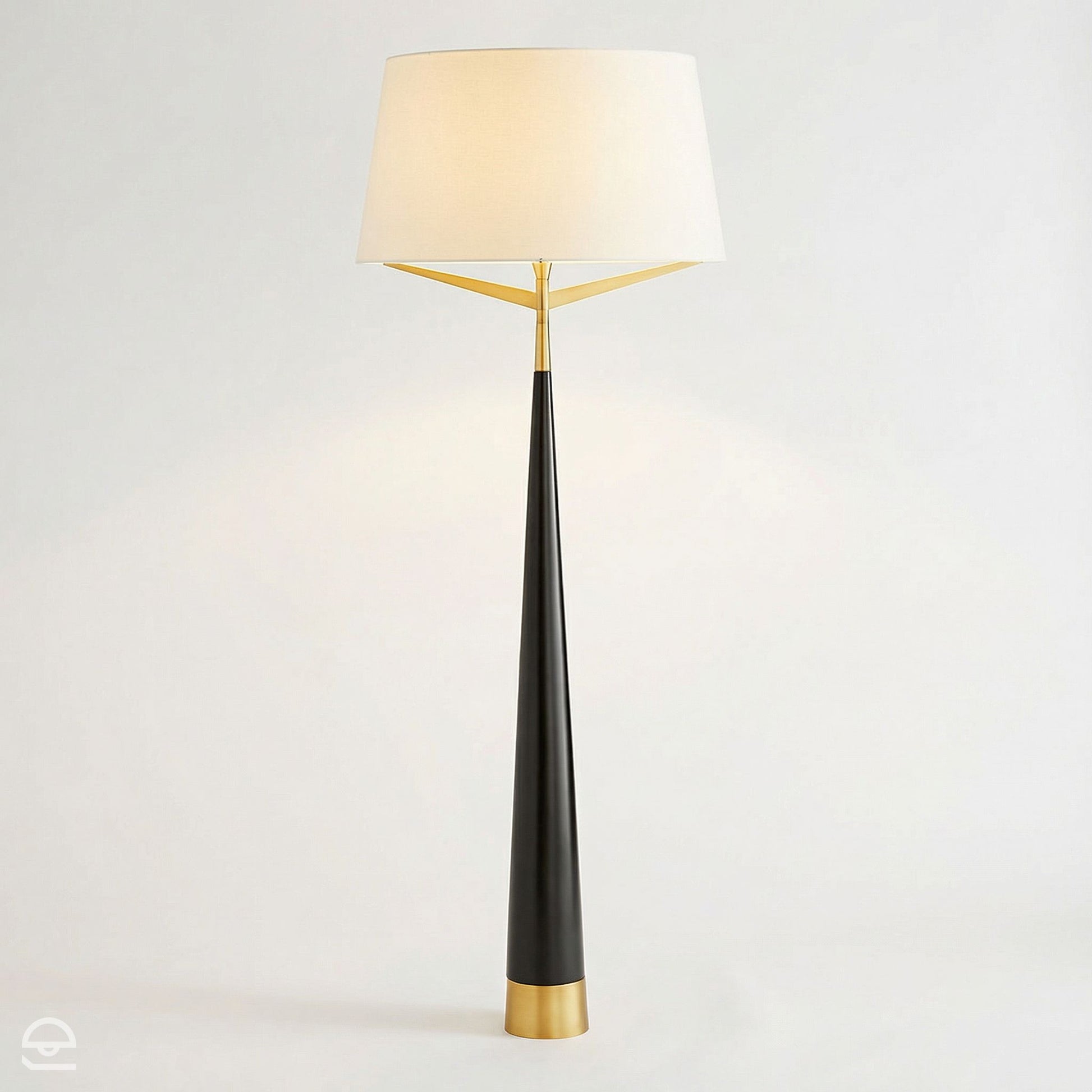 Elden Lobby – lampa podłogowa stożkowa, czarny mat i mosiądz