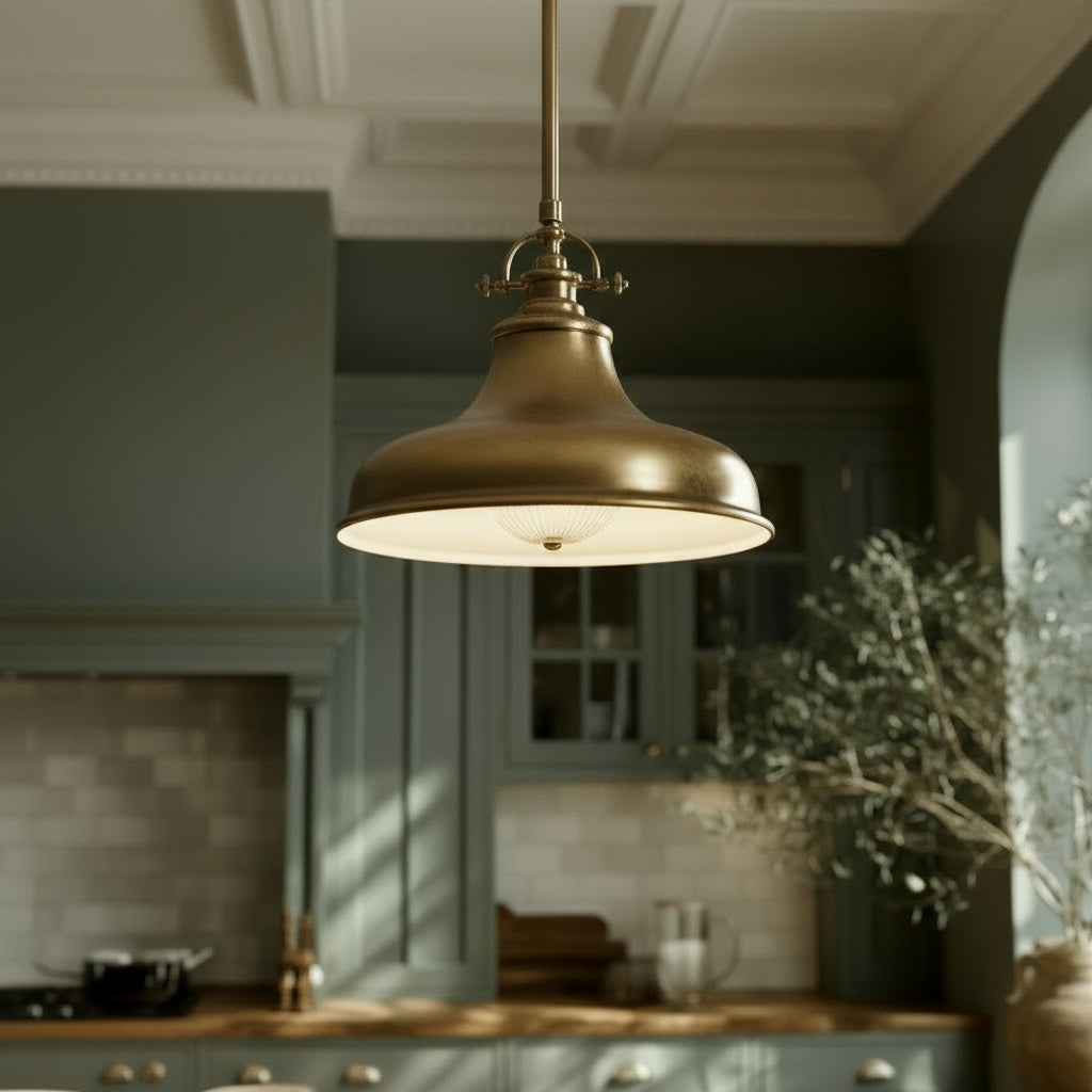 Rustykalna mosiężna lampa wisząca Emery do kuchni