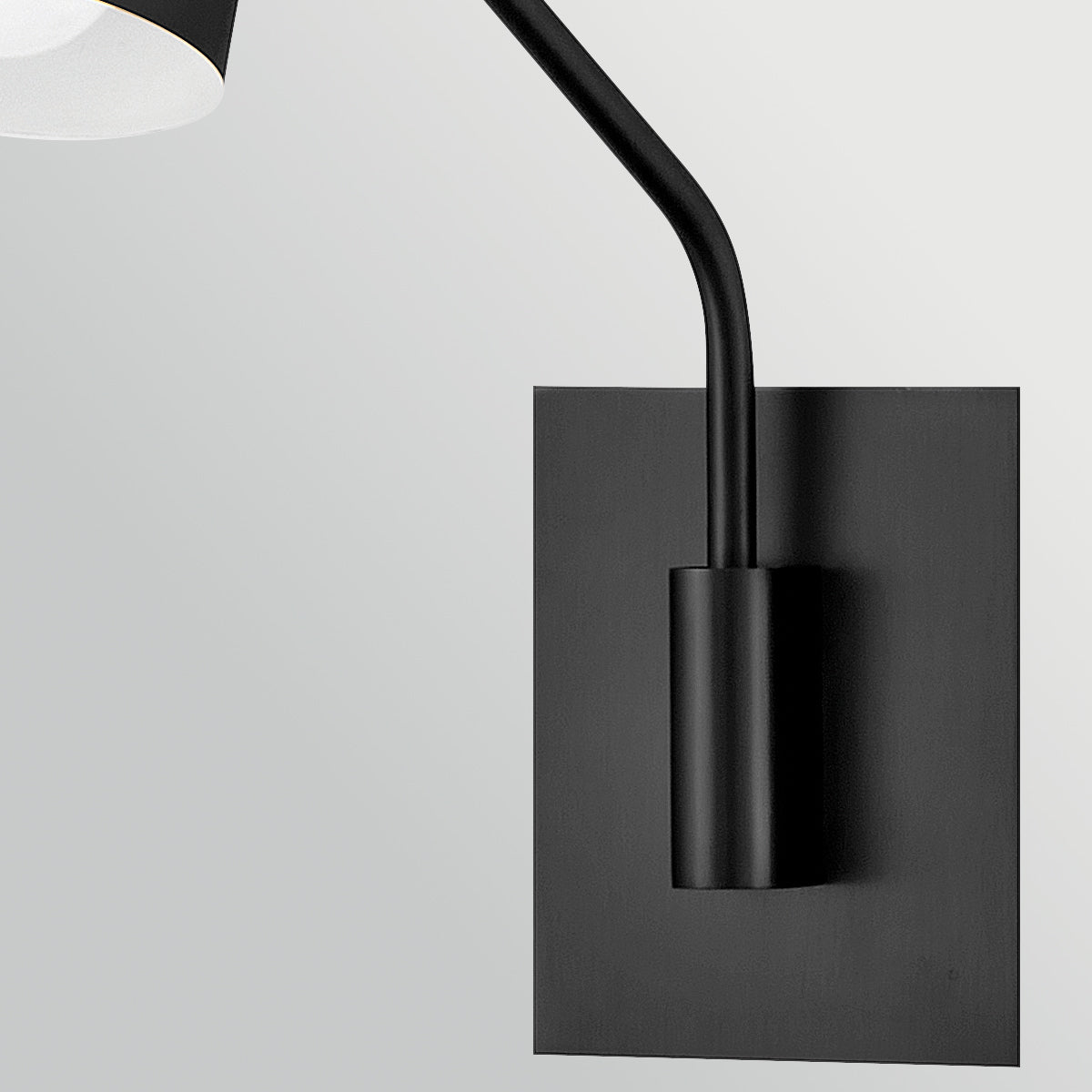 Bray Black – regulowany kinkiet z metalowym kloszem, czarny