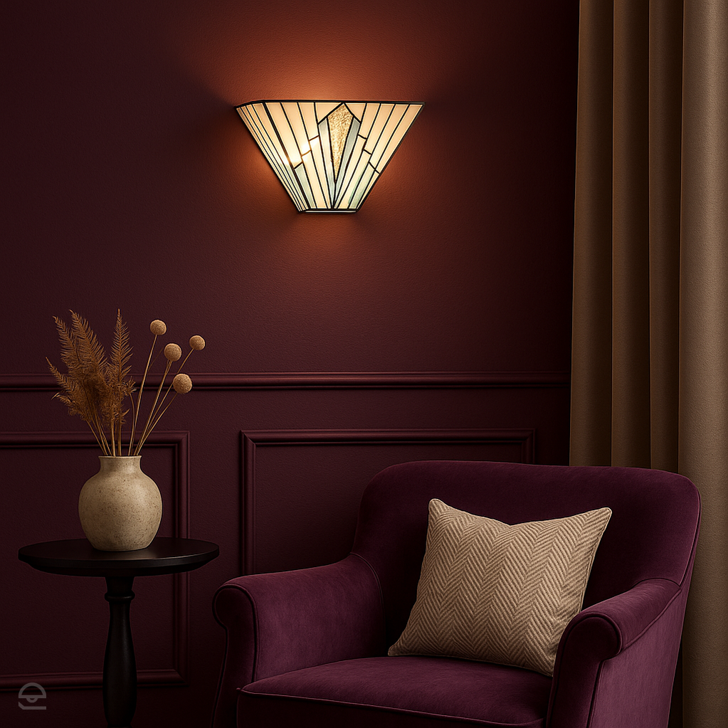 Kinkiet Tiffany Alderley ze szkła witrażowego