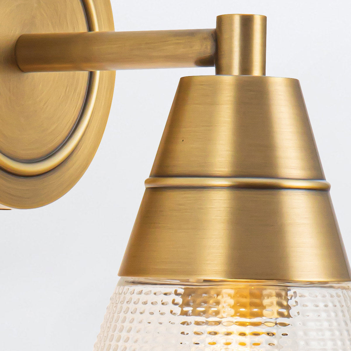 Kinkiet Willard - 1 źródło światła - Vintage mosiądz, Alora - ePlafoniera.pl