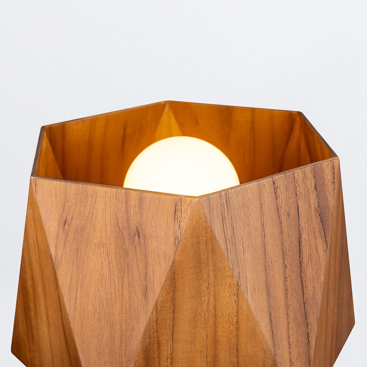 Lampa stołowa Angular, Accord Lighting - ePlafoniera.pl