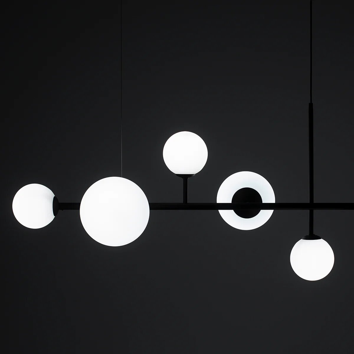 Lampa wisząca Dione 6 Black, poziomy żyrandol - Aldex 1092K1, zawiesie czarne (4xE14/2xE27)