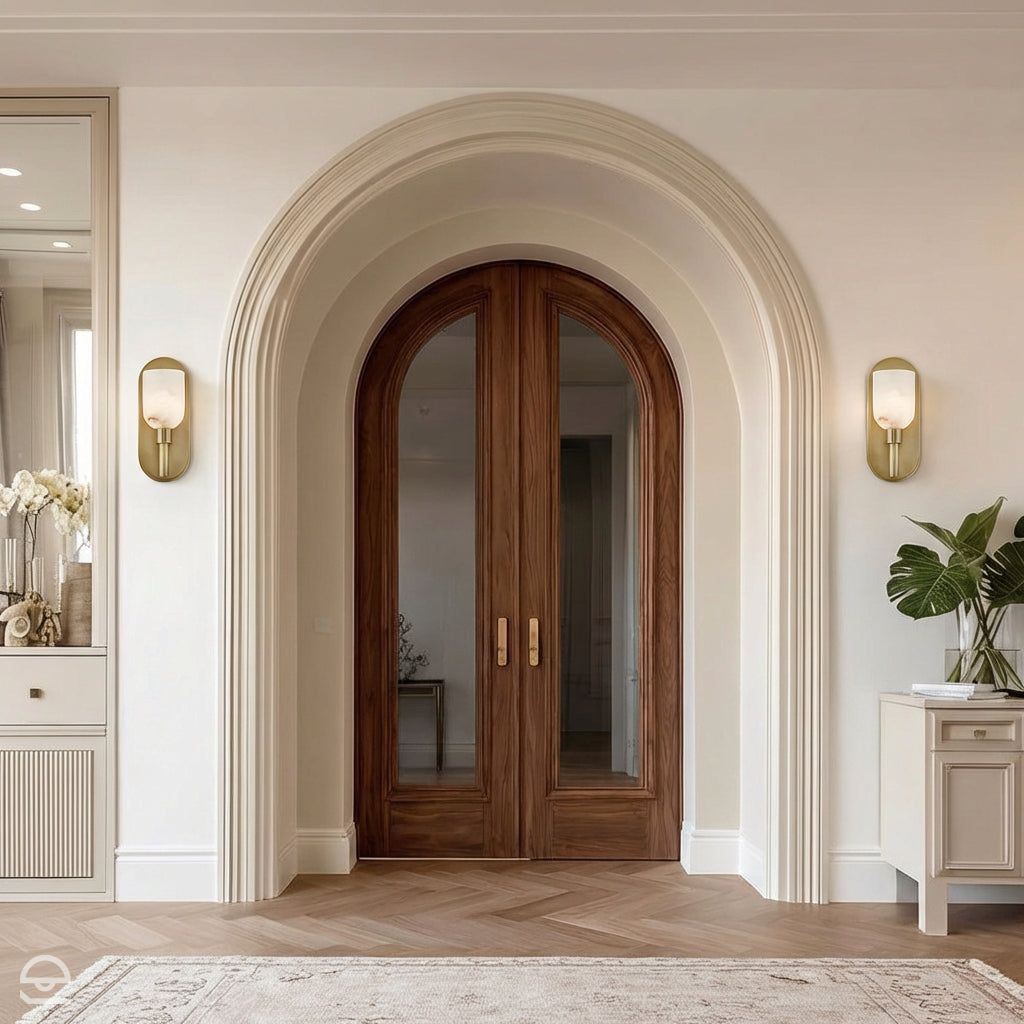 Lucian – kinkiet z naturalnego alabastru, vintage mosiądz