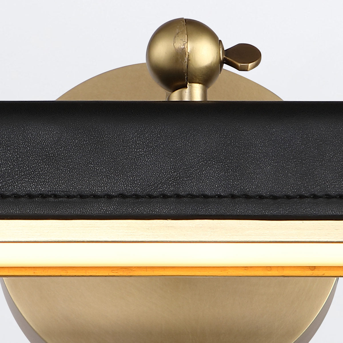 Mała obrazówka LED Valise Picture - Vintage mosiądz, skóra smokingowa, Alora - ePlafoniera.pl