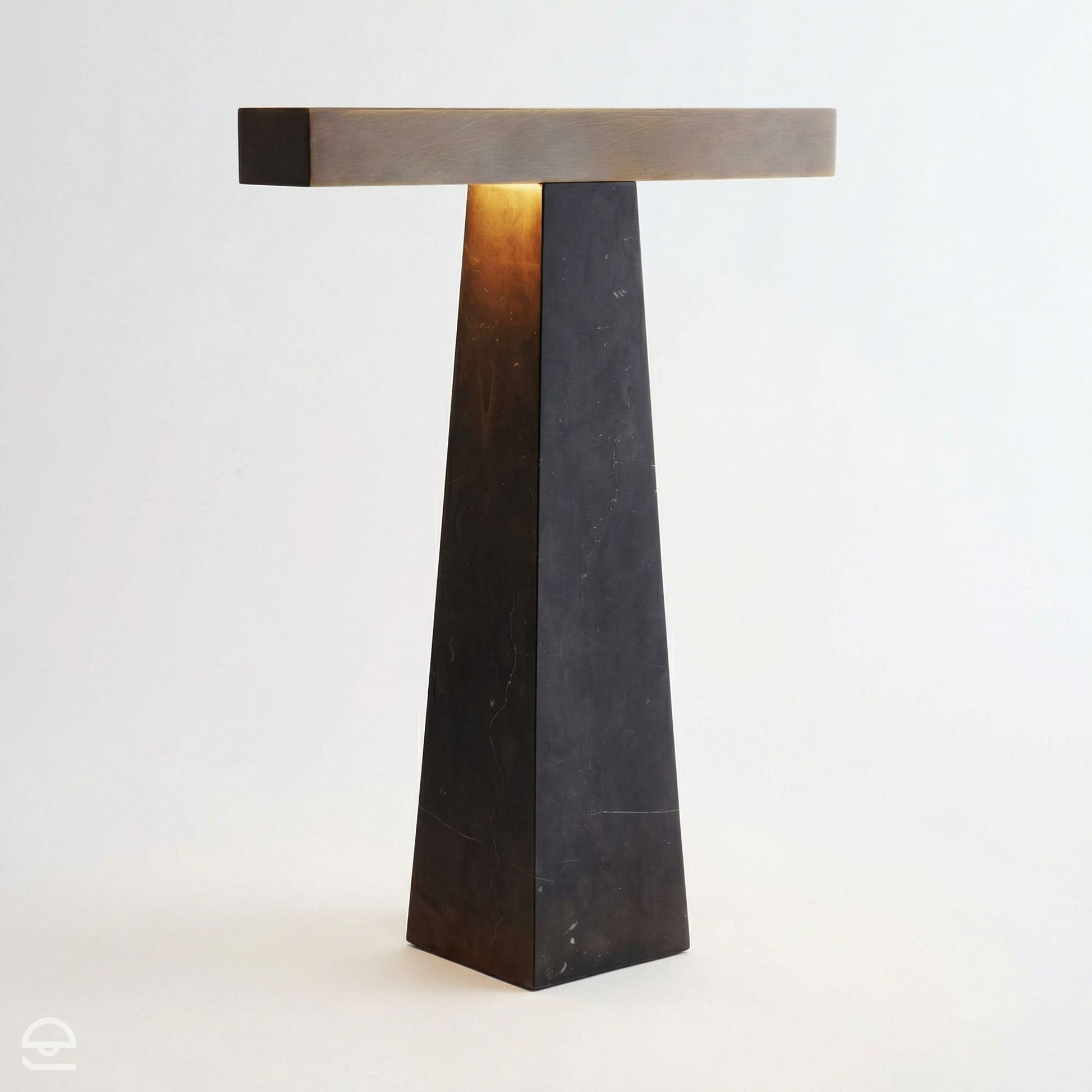 Osbert – lampa stołowa T-shape, czarny marmur i brąz