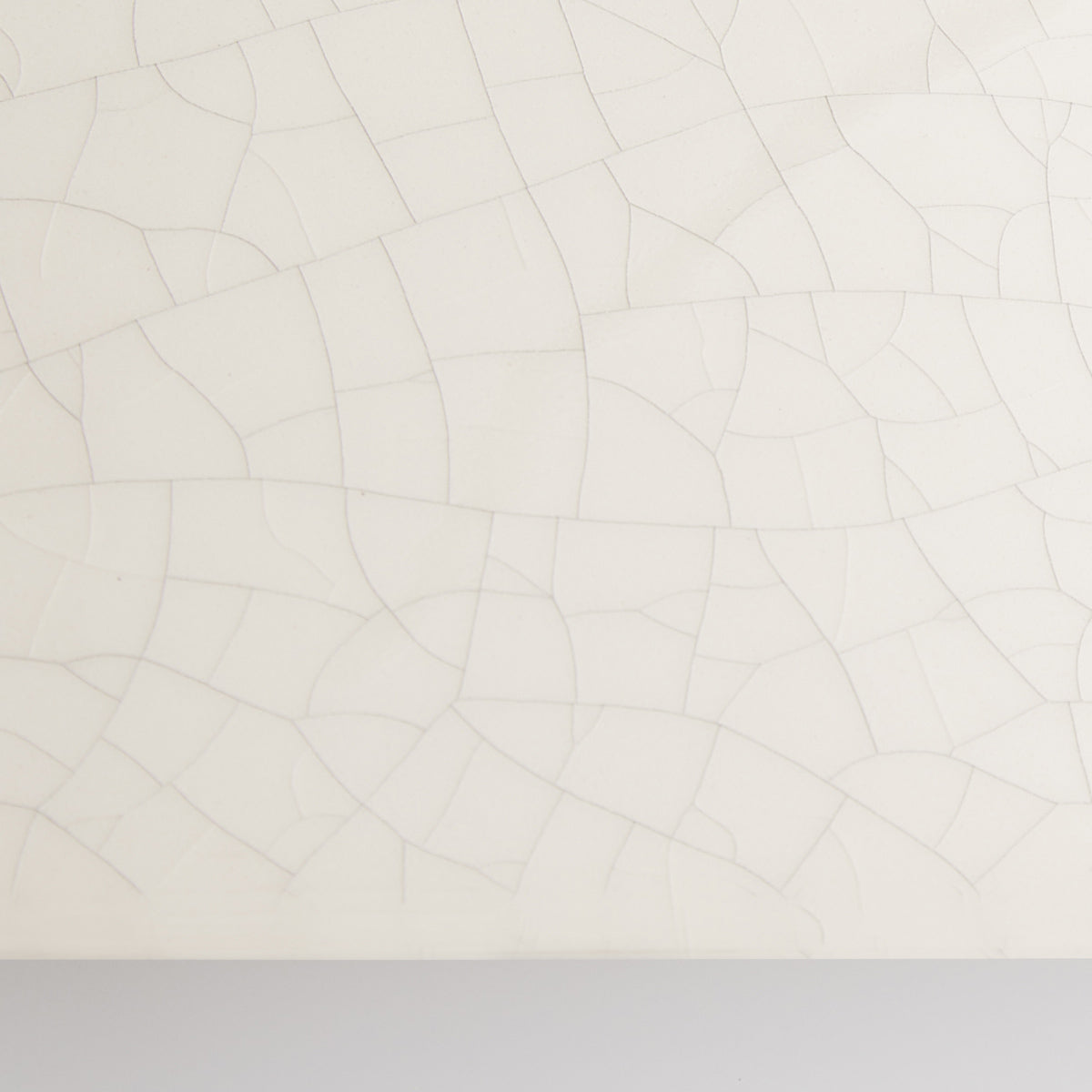 Glaze – lampa stołowa ceramiczna na trójnogu