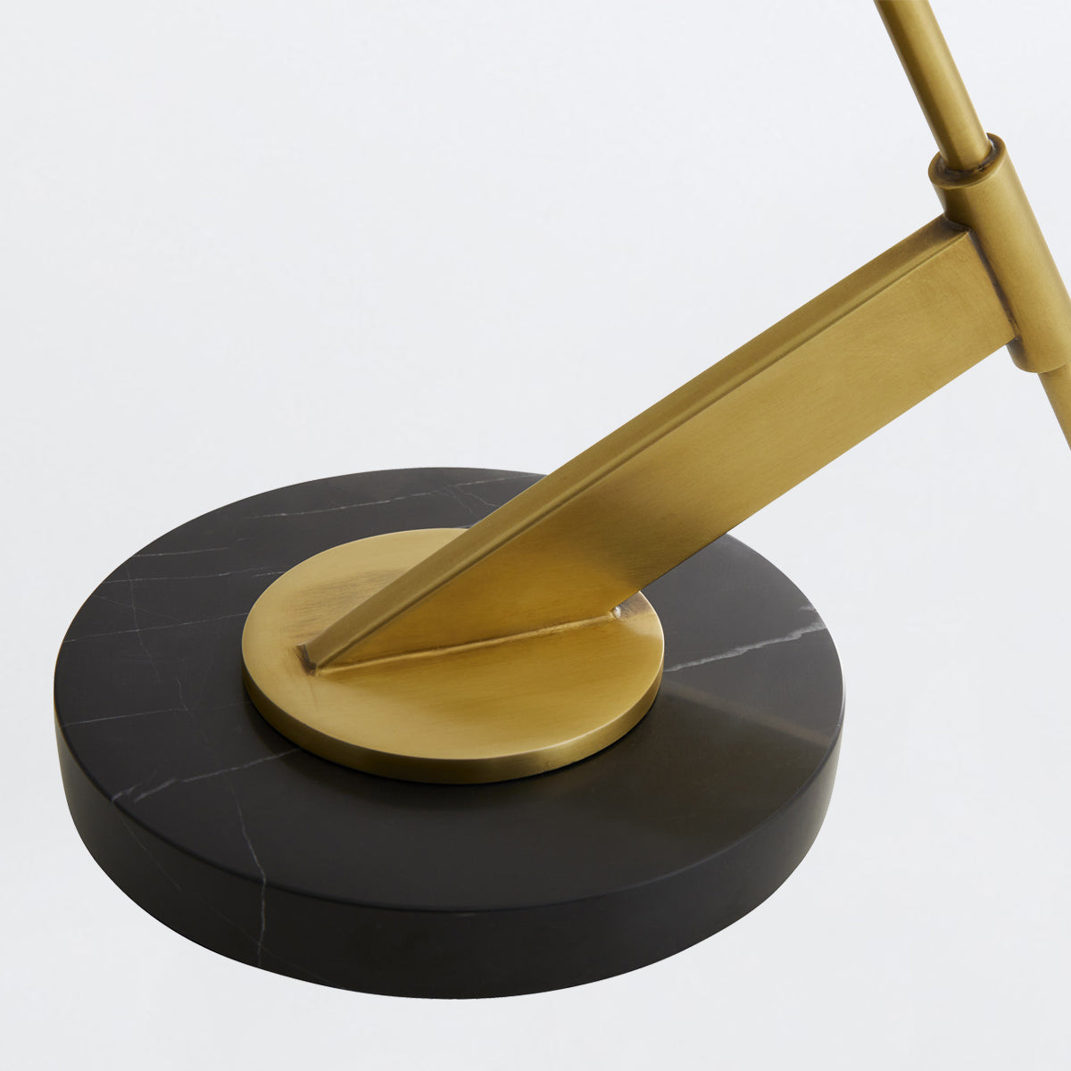 Jenkins – lampa biurkowa z marmuru i mosiądzu, Mid-Century