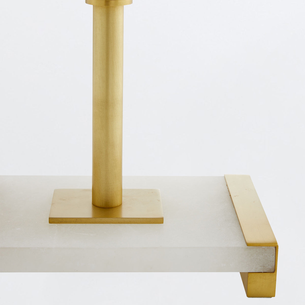 Messina – lampa stołowa z lnianymi kloszami, mosiądz i alabaster