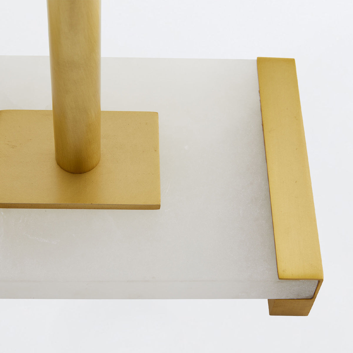 Messina – lampa stołowa z lnianymi kloszami, mosiądz i alabaster