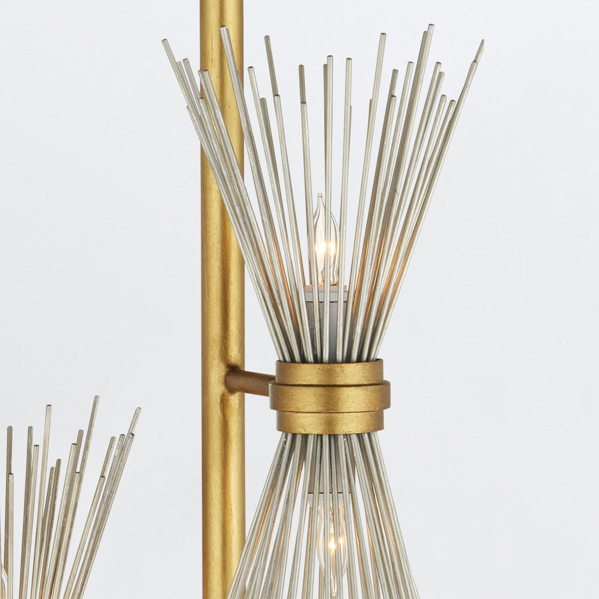 Novatude Floor – lampa podłogowa z kutego żelaza w płatkowym złocie i srebrze