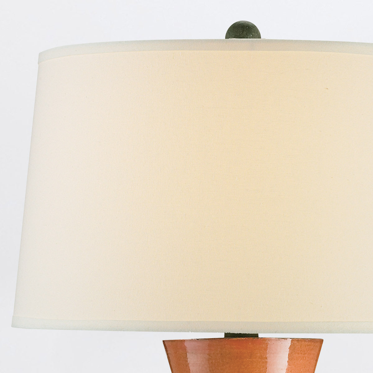 Upbeat Orange – ceramiczna lampa stołowa z lnianym abażurem, kute żelazo i pomarańcz