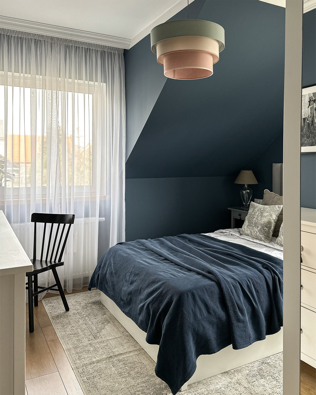 Narla – trzywarstwowa lampa wisząca w pastelowych kolorach Ø45