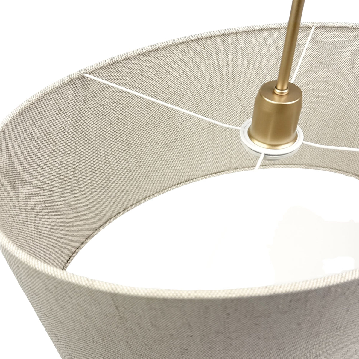 Silia Len – owalna lampa wisząca z lnianym abażurem na łańcuchu