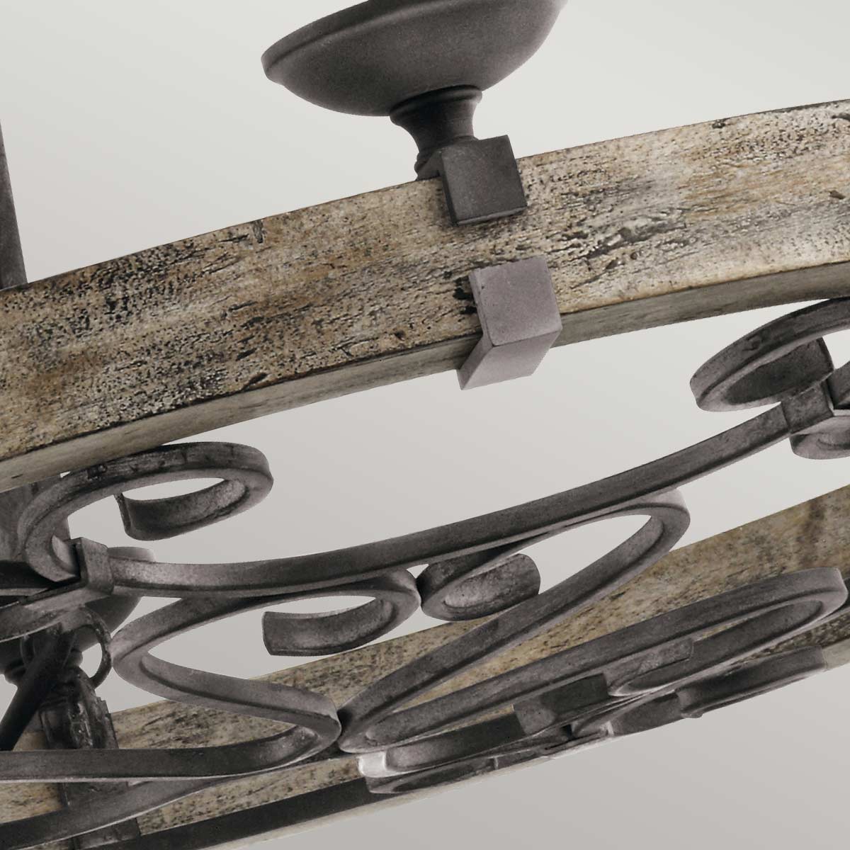 Rustykalny, drewniany żyrandol pałacowy Taulbee, 72 cm - Kichler