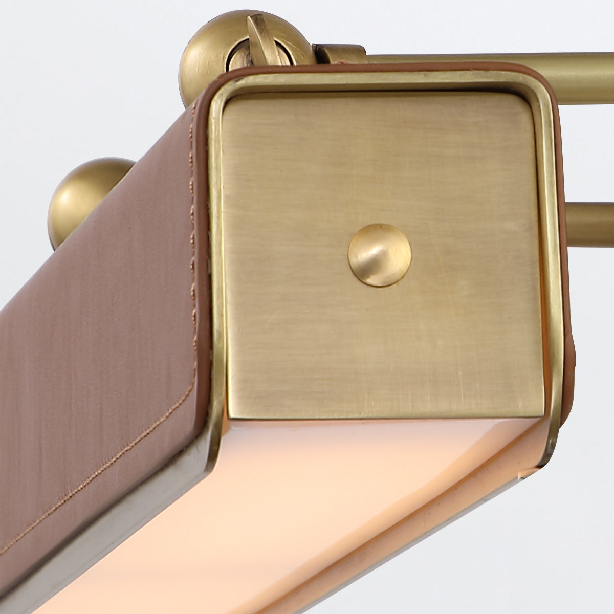 Średnia obrazówka LED Valise Picture - Vintage mosiądz, skóra koniakowa, Alora - ePlafoniera.pl