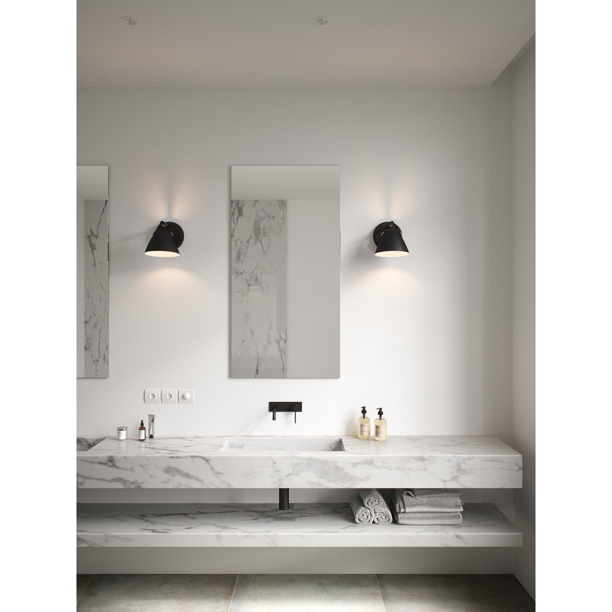 Strap 15 | Wall Light | Black, Design For The People - ePlafoniera