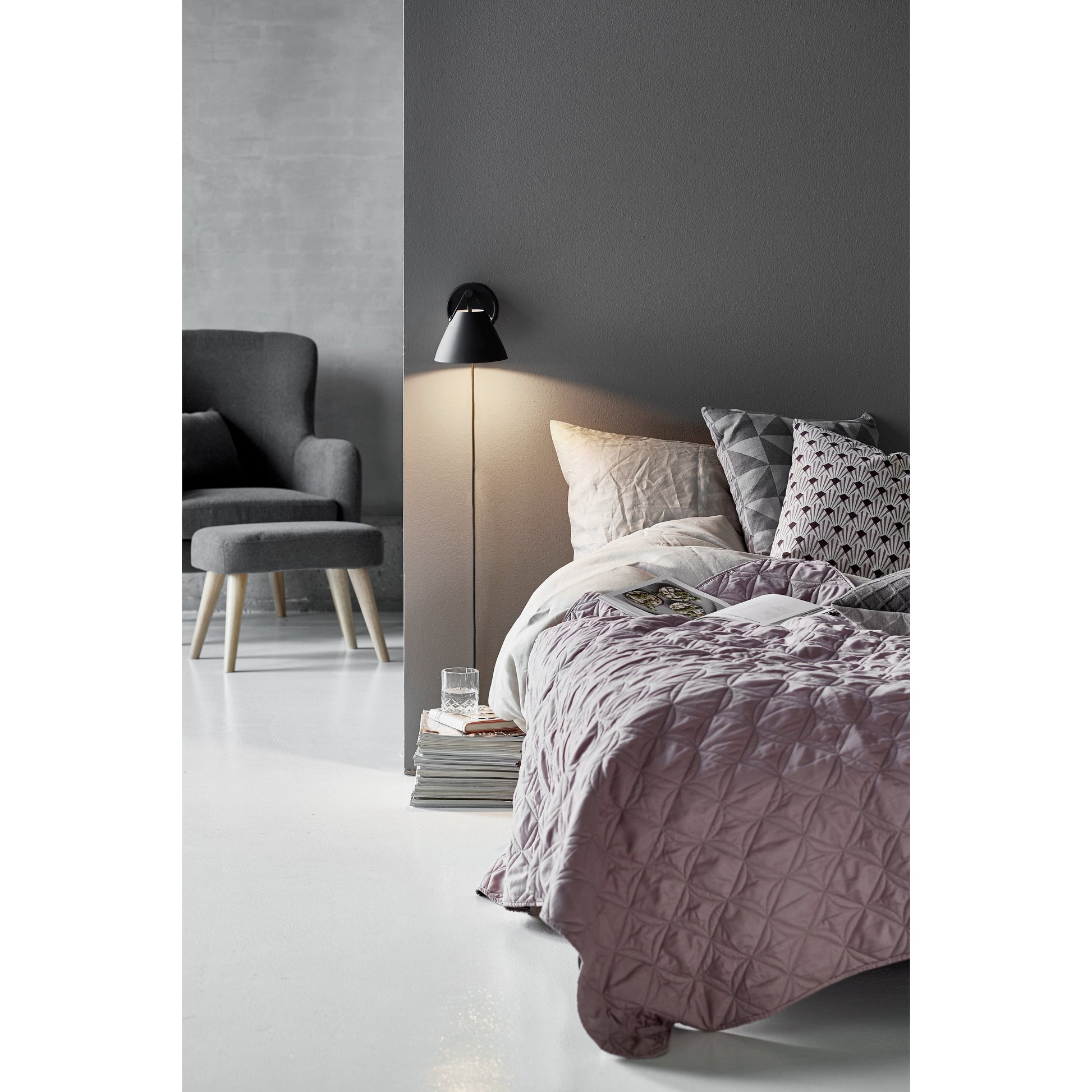 Strap 15 | Wall Light | Black, Design For The People - ePlafoniera.pl