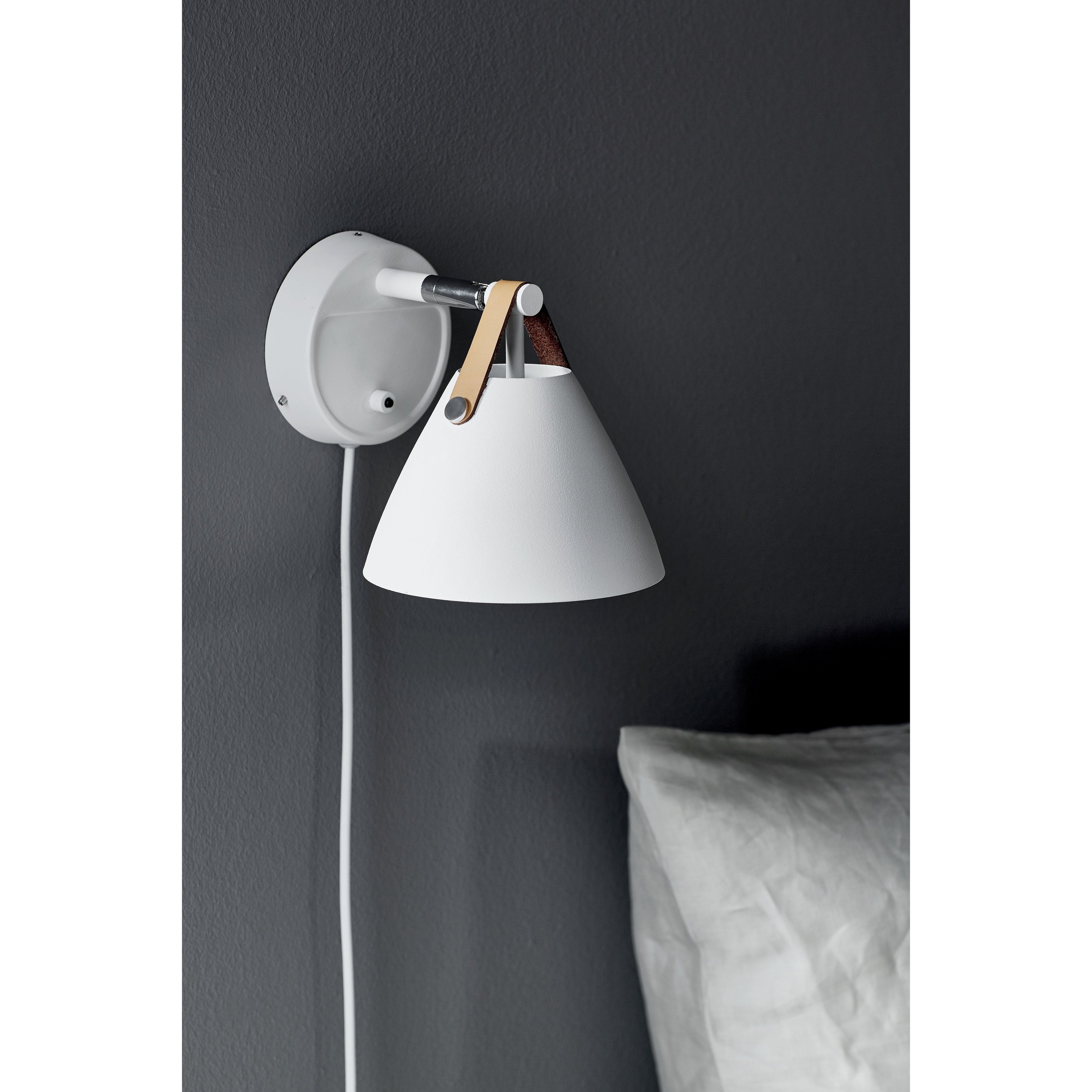 Strap 15 | Wall Light | White, Design For The People - ePlafoniera.pl