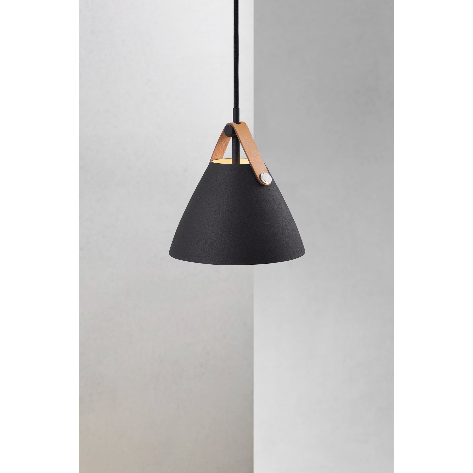 Strap 16 | Pendant | Black, Design For The People - ePlafoniera.pl
