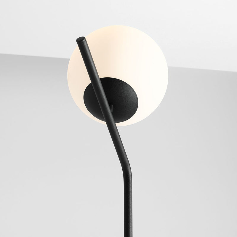 Lampa podłogowa, czarna Gallia Floor Black - Aldex, jedna mleczna kula 20cm (E27) 1095A1