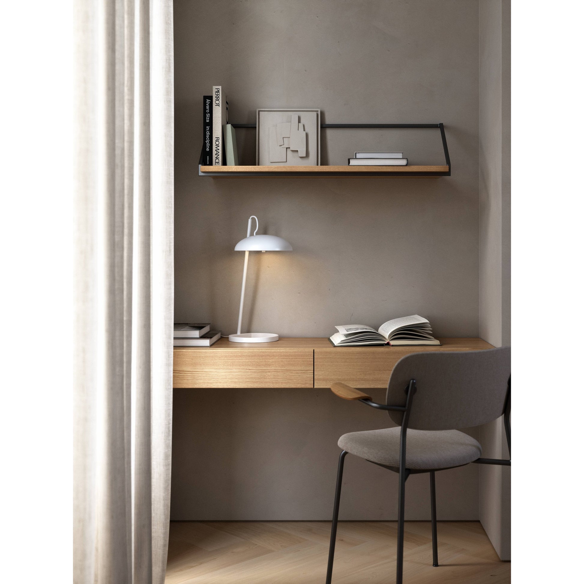 Versale | Table lamp | White, Design For The People - ePlafoniera