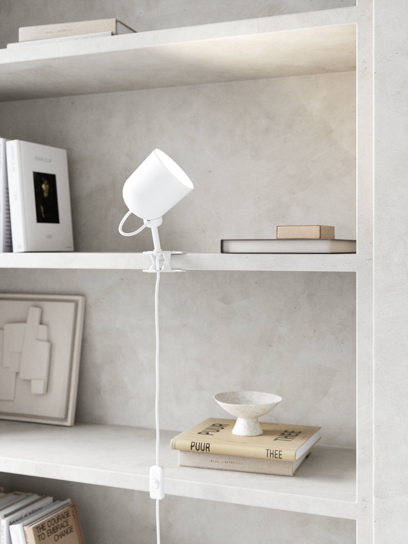 Angle | Clamp Lamp | White/Telegrey, Design For The People - ePlafoniera