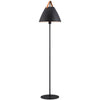 Strap | Czarna, biała lampa podłogowa w stylu nordyckim ze skórzanymi dodatkami | Design For The People